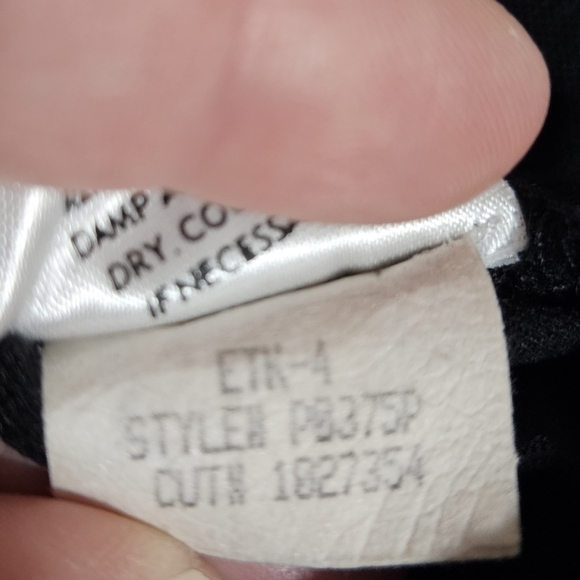 Eileen Fisher knit cropped pants size petite small - Picture 8 of 9